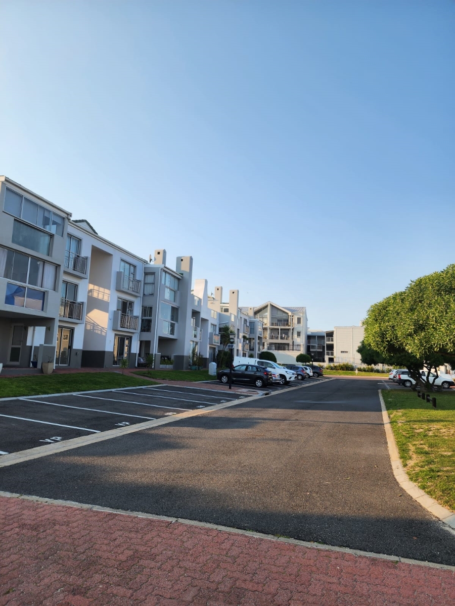 To Let 2 Bedroom Property for Rent in Big Bay Western Cape